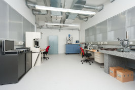 Laboratory for hardness testing